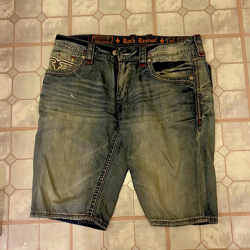 ROCK REVIVAL JEAN SHORTS